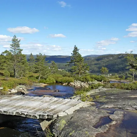 Nyaraló Lislebu By Interhome Fossdal